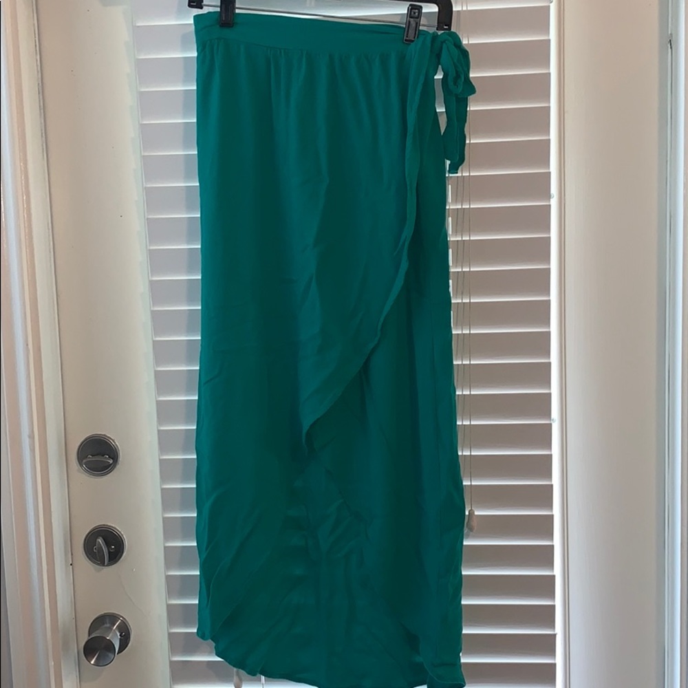 High low skirt